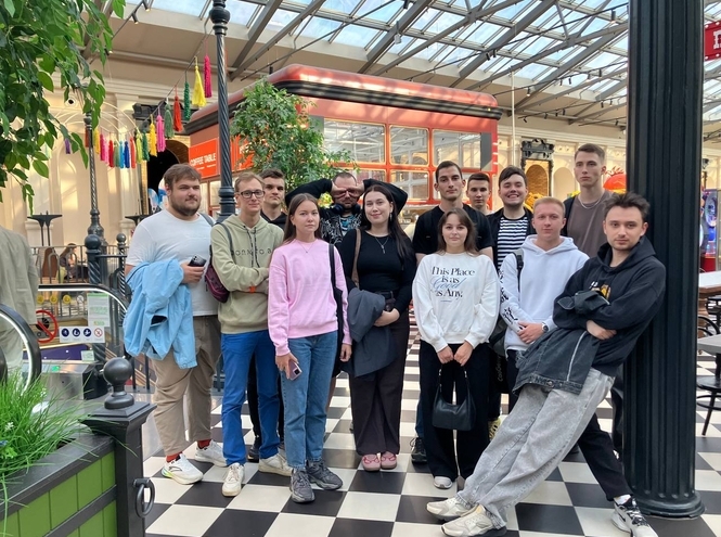 «Варшавский вокзал» кафедры ИКД научит студентов командной работе