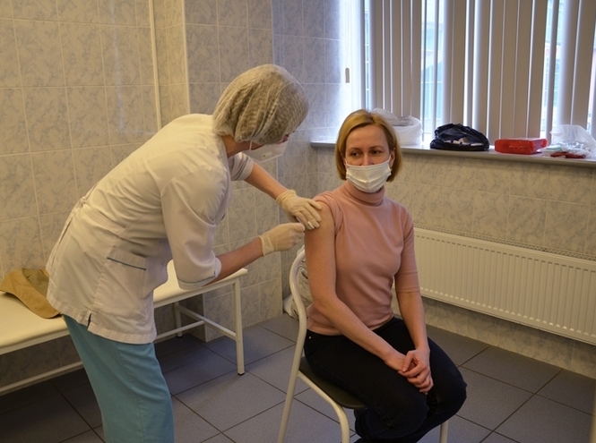 Работники и студенты СПбГУТ проходят вакцинацию