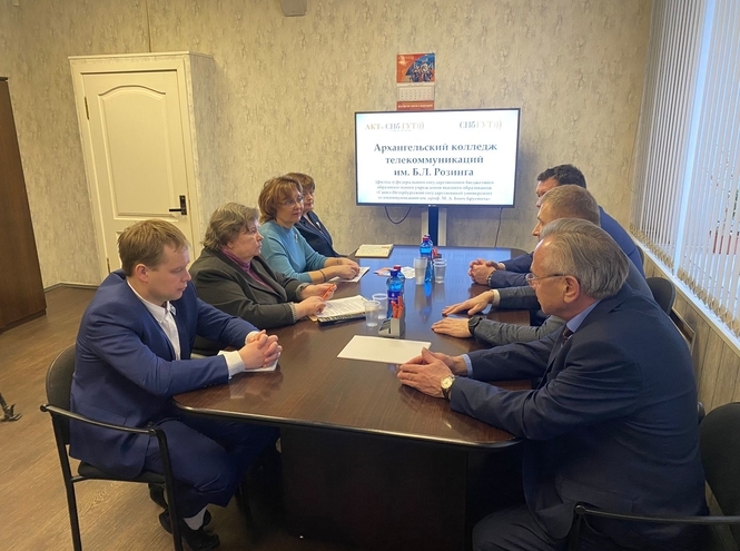 Ректор СПбГУТ Руслан Киричек провел рабочие встречи в Архангельске