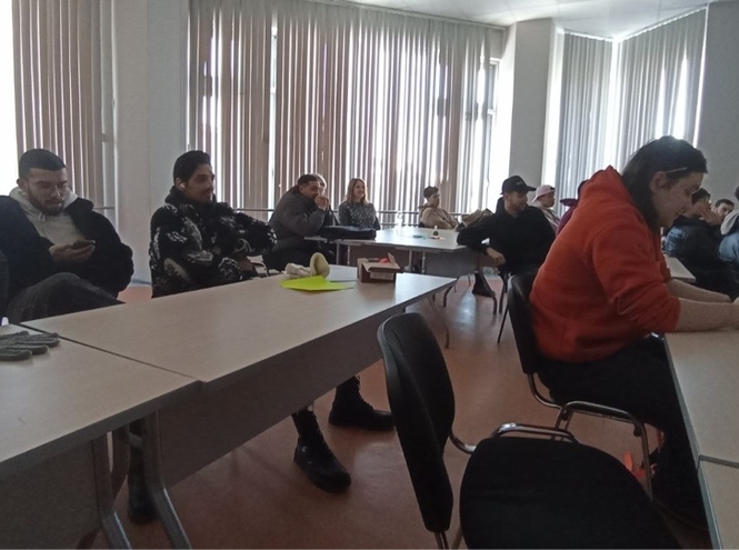 Иностранные студенты познакомились с русской мифологией на встрече клуба «Сигнал»