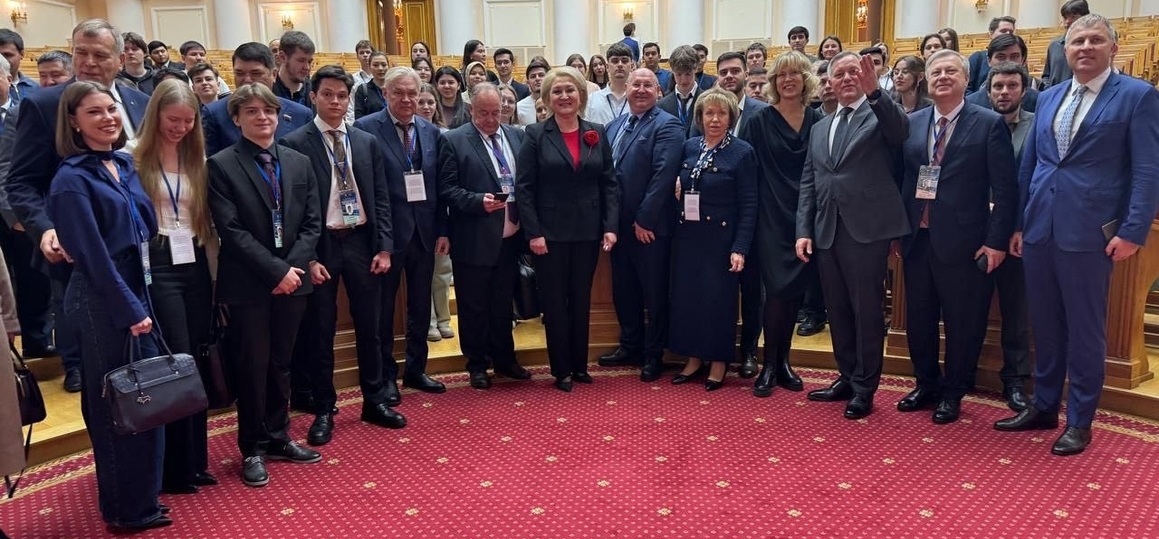 «Фабрики инноваций»: вузы СНГ объединились в Петербурге для прорыва в технологиях