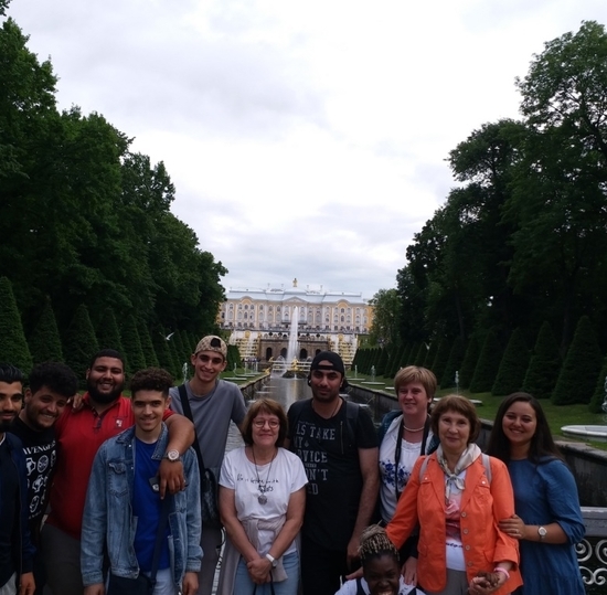 Students of the Preparatory course for foreign citizens visited Peterhof