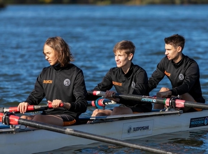 "Bonch Rowing Team" in the final of the Student Rowing League Cup