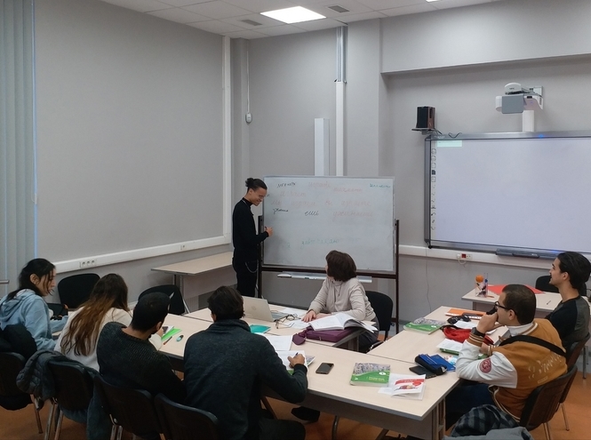 Full-time studying of foreign citizens has started at SPbSUT