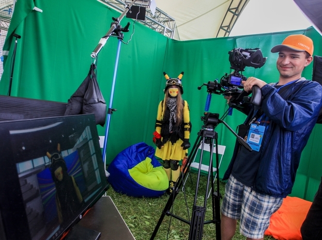 Drone racing, video production and photos with a tiger: SPbGUT at VK Fest 2023