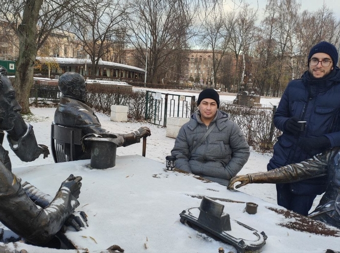 Foreign students of Preparatory Course get acquainted with SPbSUT and  St Petersburg