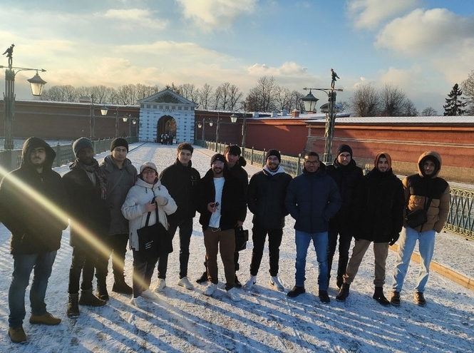 Foreign students of Preparatory Course get acquainted with SPbSUT and  St Petersburg