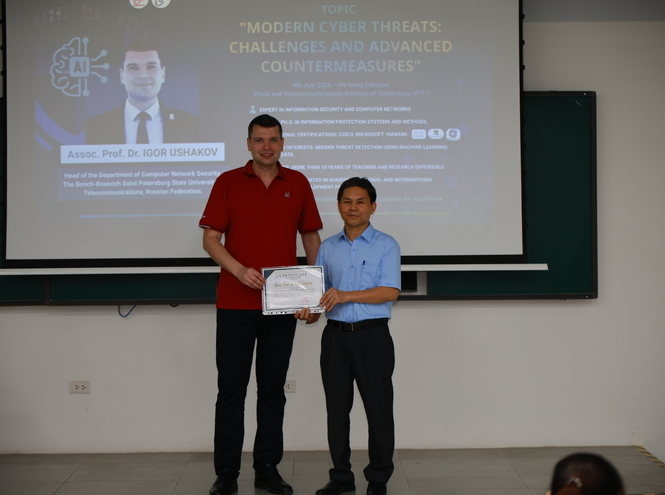 SPbSUT course for PTIT students completed