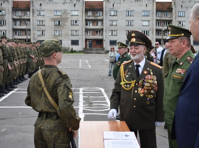 Студенты ВУЦ при СПбГУТ приняли присягу