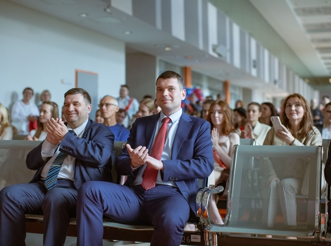 Выпускники факультета КБ первыми в СПбГУТ получили дипломы