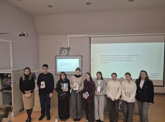 Студентам СПбГУТ рассказали о PR и маркетинге в промышленности