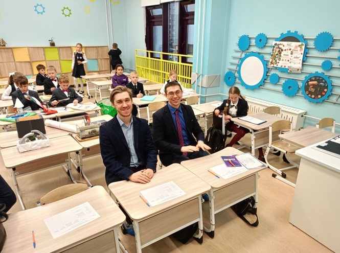 СПбГУТ развивает сотрудничество с Инженерно-технологической школой № 777