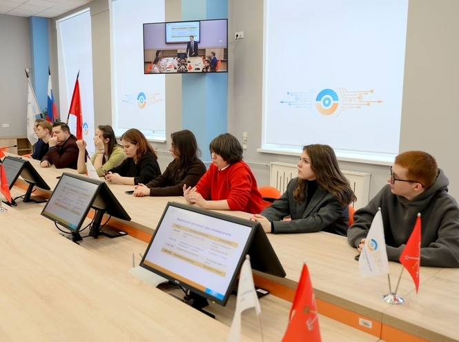 СПбГУТ и ИТШ №777 обсудили «День университета» для школьников