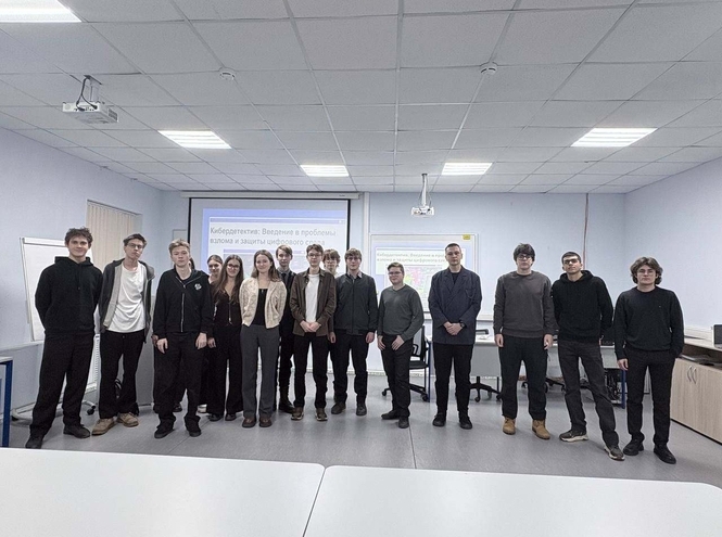 В СПбГУТ дали «ИТ-старт» петербургским школьникам