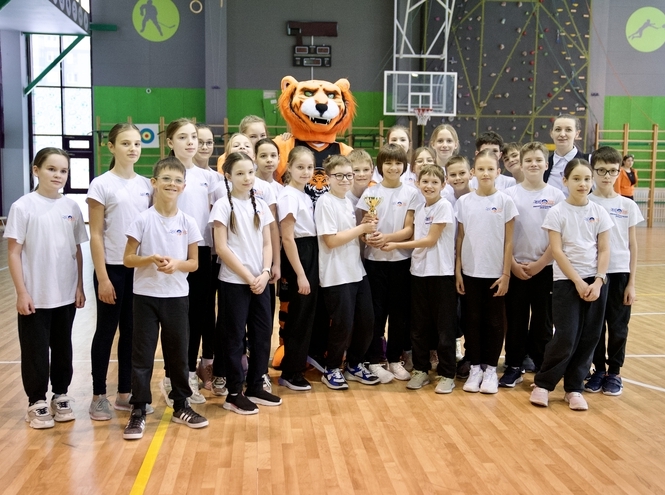 От боевых роботов до виртуальной экспедиции: в ИТШ № 777 прошел «День СПбГУТ»