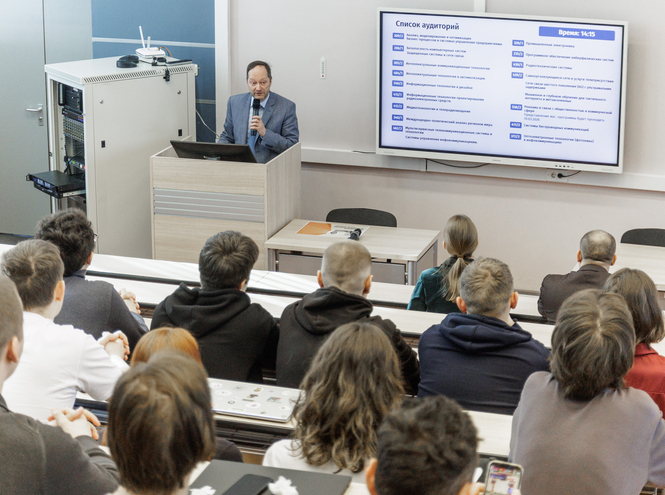 В СПбГУТ открылась Школа будущего магистранта