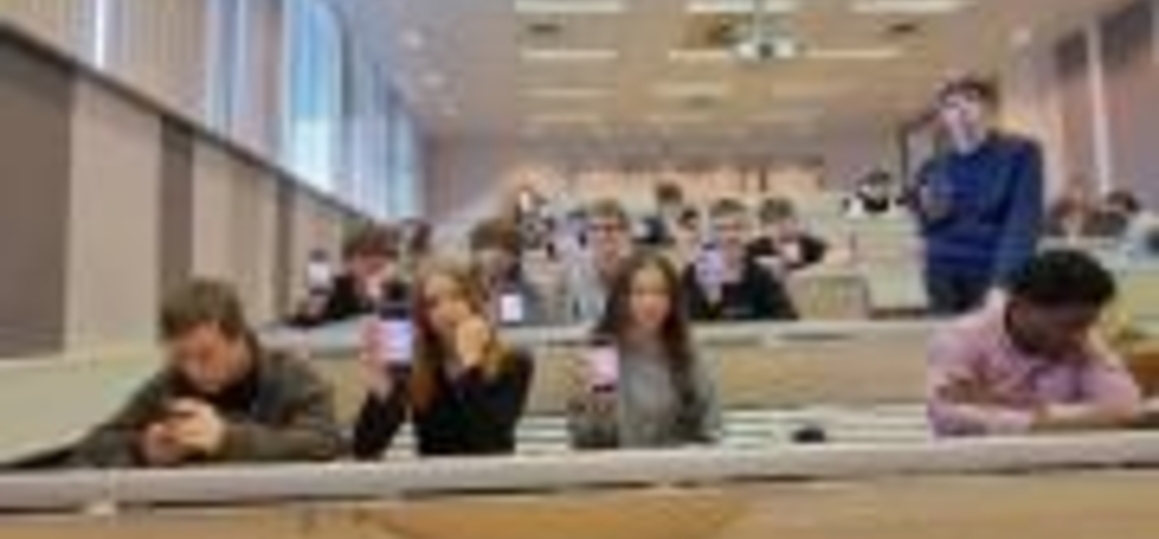 Студенты СПбГУТ на «отлично» справились с Всероссийским экономическим диктантом