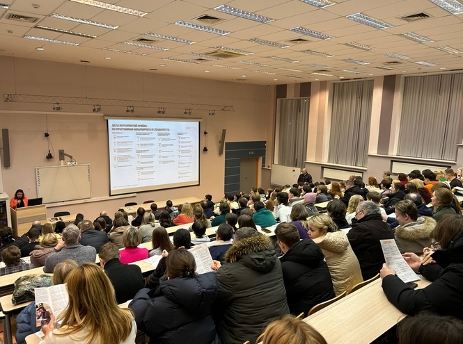 СПбГУТ открыл двери для абитуриентов