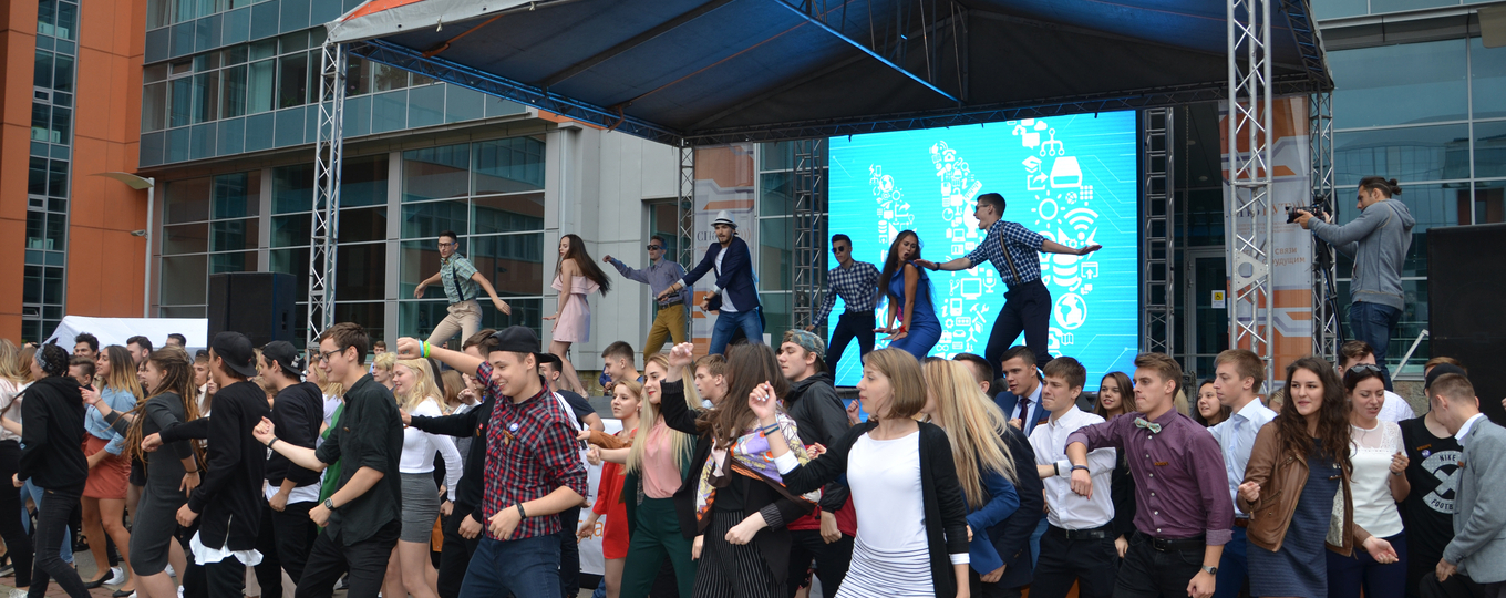 «День знаний в СПбГУТ»: трансляция торжественной части.