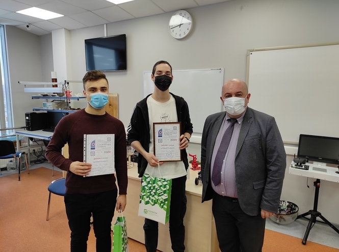 Студенты СПбГУТ в числе победителей олимпиады по робототехнике