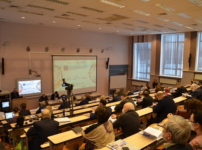 В СПбГУТ стартовала конференция АПИНО-2021