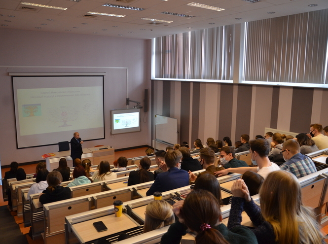 Дни языка, культуры и науки на кафедре иностранных языков факультета СЦТ