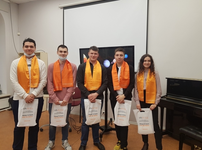 Студенты СПбГУТ выступили в Центре Британской книги