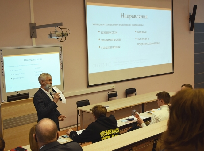Время поступать: СПбГУТ провел общеуниверситетский День открытых дверей