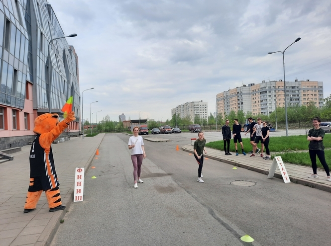 «Бонч» за бег!»: легкоатлетическая эстафета в СПбГУТ