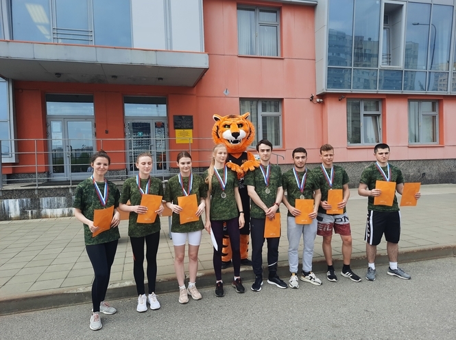 «Бонч» за бег!»: легкоатлетическая эстафета в СПбГУТ