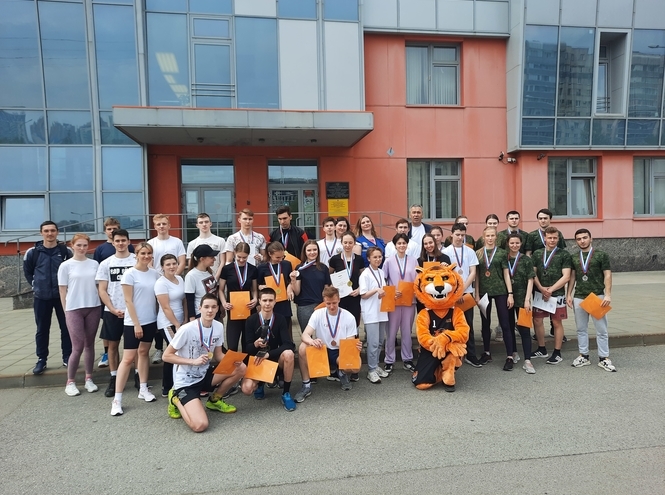 «Бонч» за бег!»: легкоатлетическая эстафета в СПбГУТ