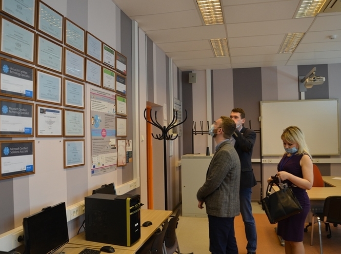 В СПбГУТ прошла международная внешняя экспертиза образовательных программ