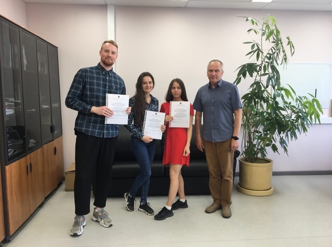 Вручение дипломов победителям конкурса КНВШ