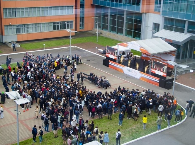 Добро пожаловать в семью! День знаний в СПбГУТ 2021