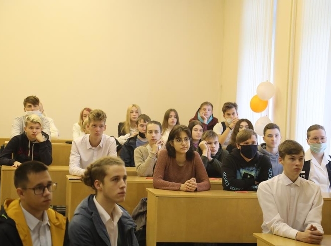 1 сентября в Архангельском колледже телекоммуникаций 