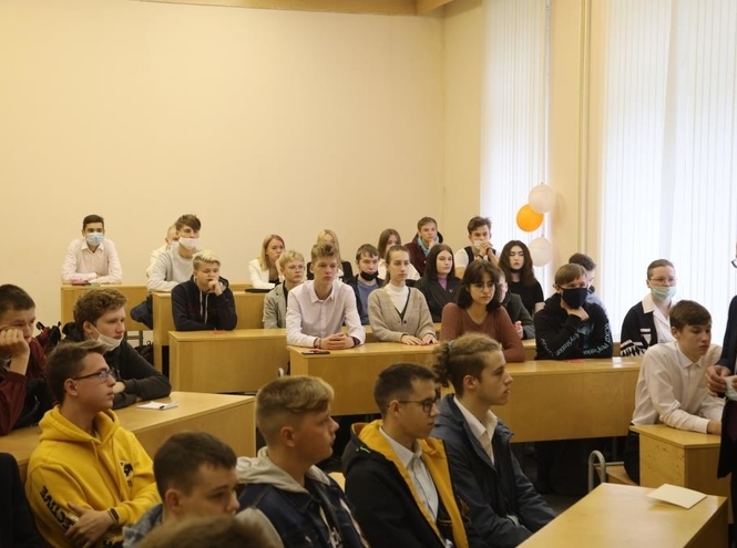 1 сентября в Архангельском колледже телекоммуникаций 