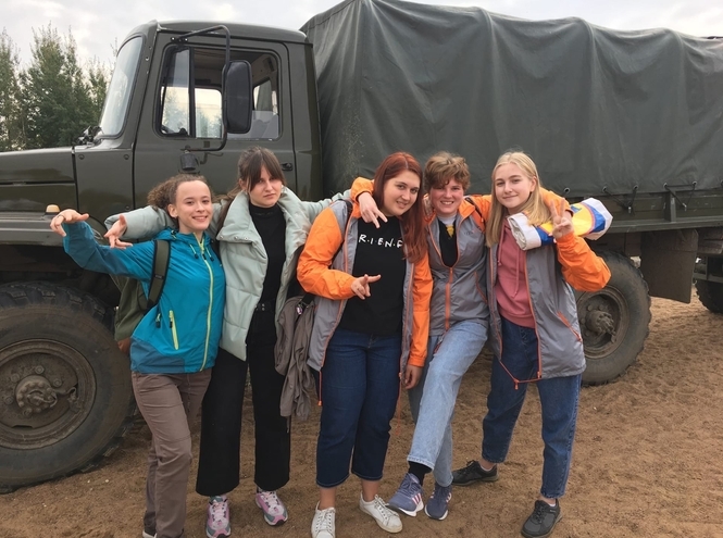 Участие студентов СПбГУТ в экологической акции «Чистый берег»