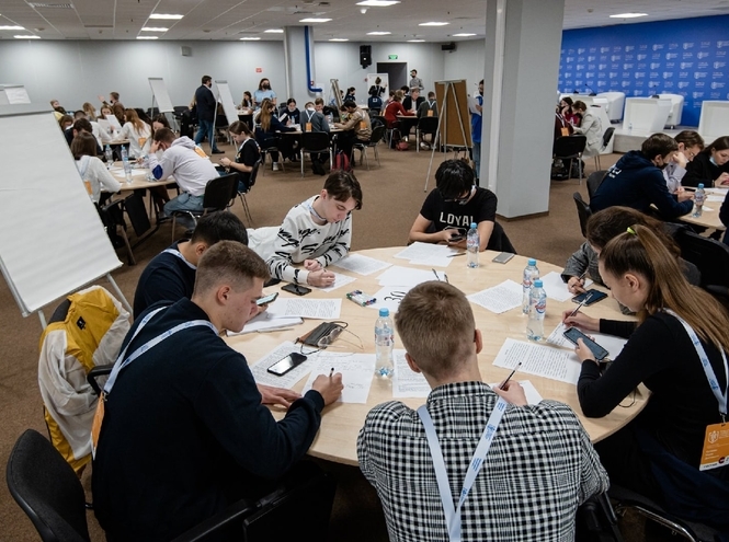 Студенты «Бонча» на финальном этапе олимпиады по финансовой безопасности