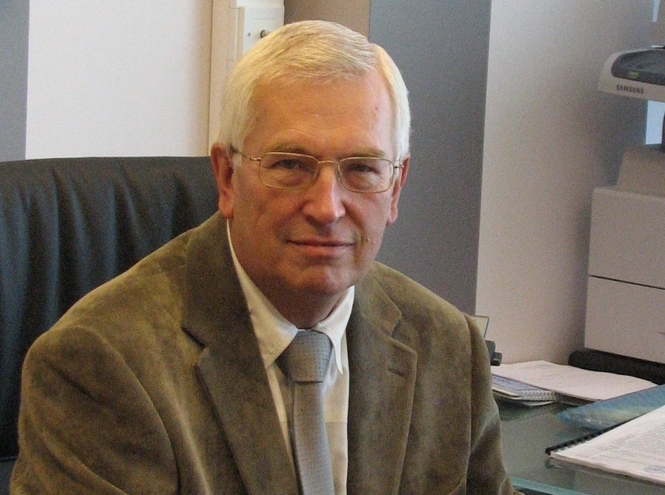 Ушел из жизни профессор Лев Бузюков