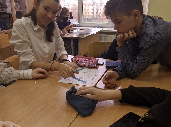 Экологический клуб СПбГУТ провёл лекцию школьникам