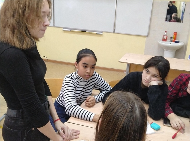 Экологический клуб СПбГУТ провёл лекцию школьникам