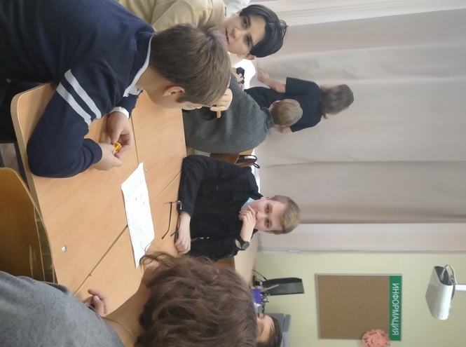 Экологический клуб СПбГУТ провёл лекцию школьникам