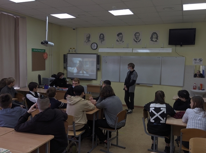 Экологический клуб СПбГУТ провёл лекцию школьникам