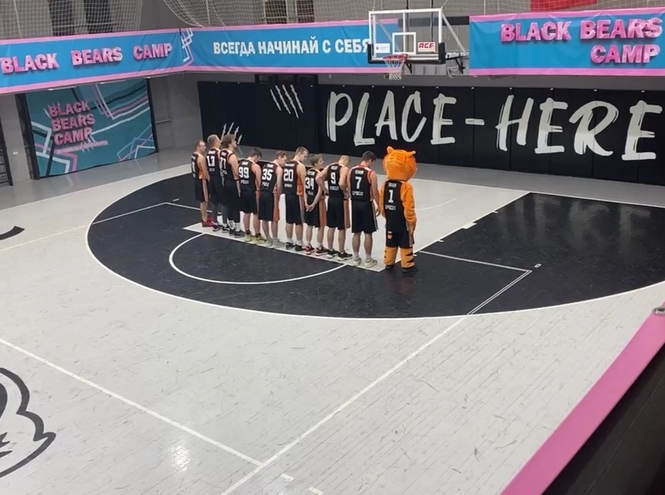 «Бончевцы» в роли болельщиков на соревнованиях по футболу и баскетболу