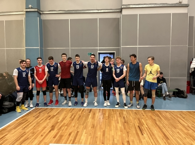 Мужская волейбольная команда СПбГУТ снова побеждает