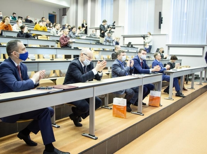 Стартовала XI Международная конференция АПИНО