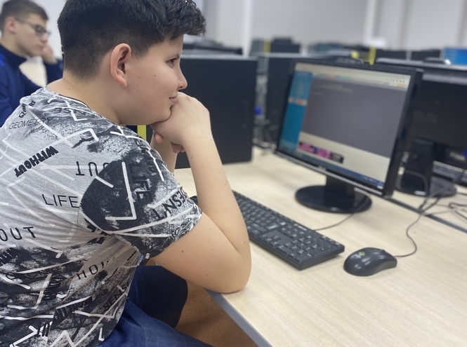 Старт новых учебных групп в Цифровой академии школьников СПбГУТ