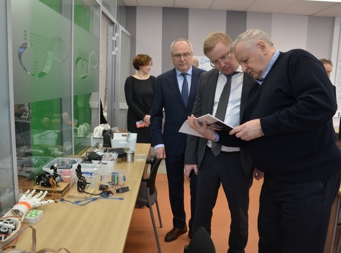 СПбГУТ и Минцифры России обсудили векторы развития в современных условиях