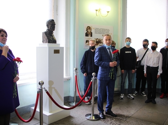 Имени Эрнста Теодоровича Кренкеля