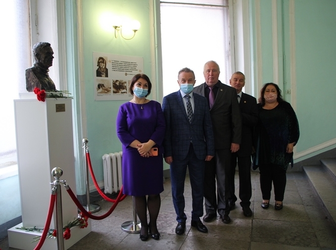 Имени Эрнста Теодоровича Кренкеля